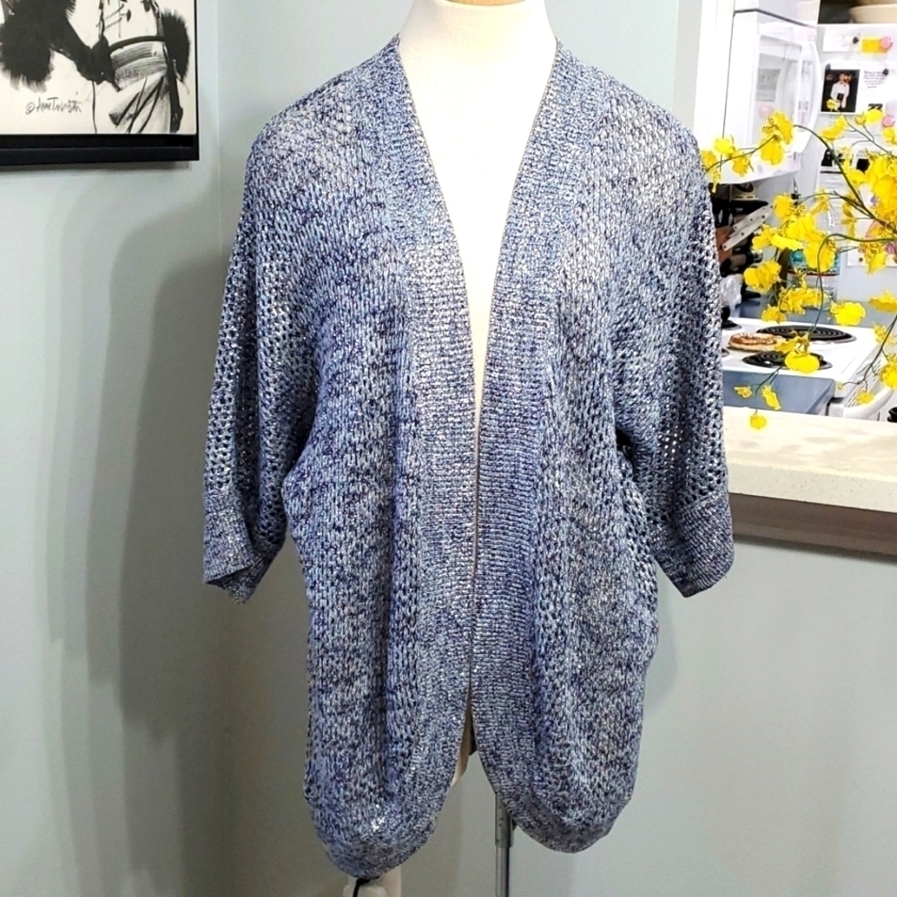 Chicos 2 open knit cardigan‎ sweater.  Gray/blue with silver threads. SIZ…